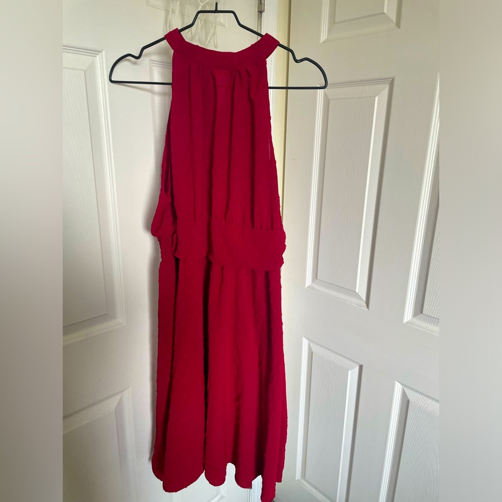 2x SHEIN dress. Knee length, never worn. Runs a bit big.